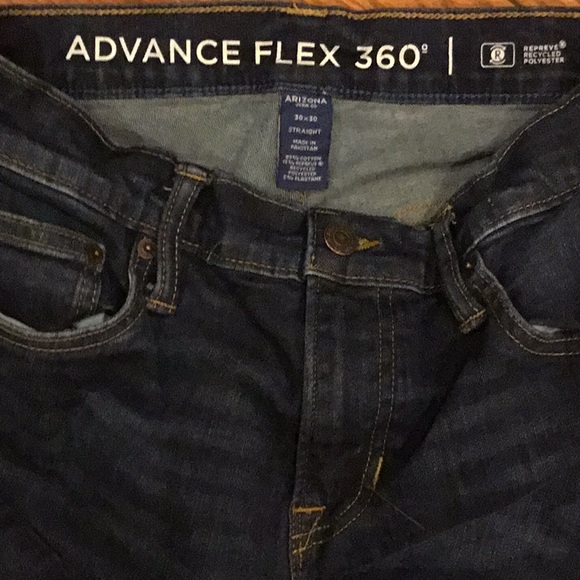 Arizona Men’s Blue Jeans - Picture 3 of 4